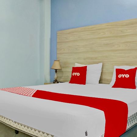 Super Oyo 3903 Sweethome Syariah Guesthouse Martapura  Esterno foto