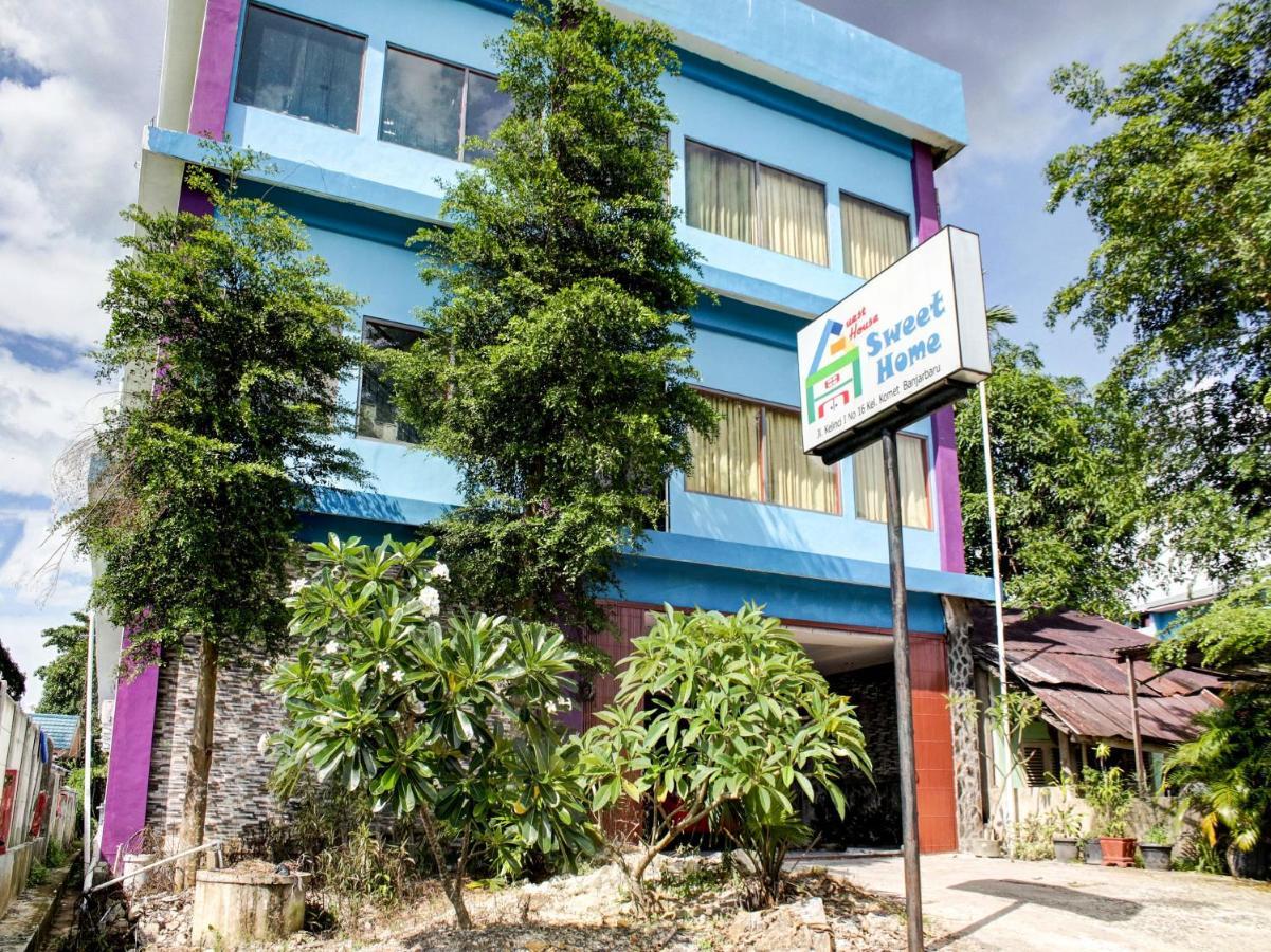 Super Oyo 3903 Sweethome Syariah Guesthouse Martapura  Esterno foto
