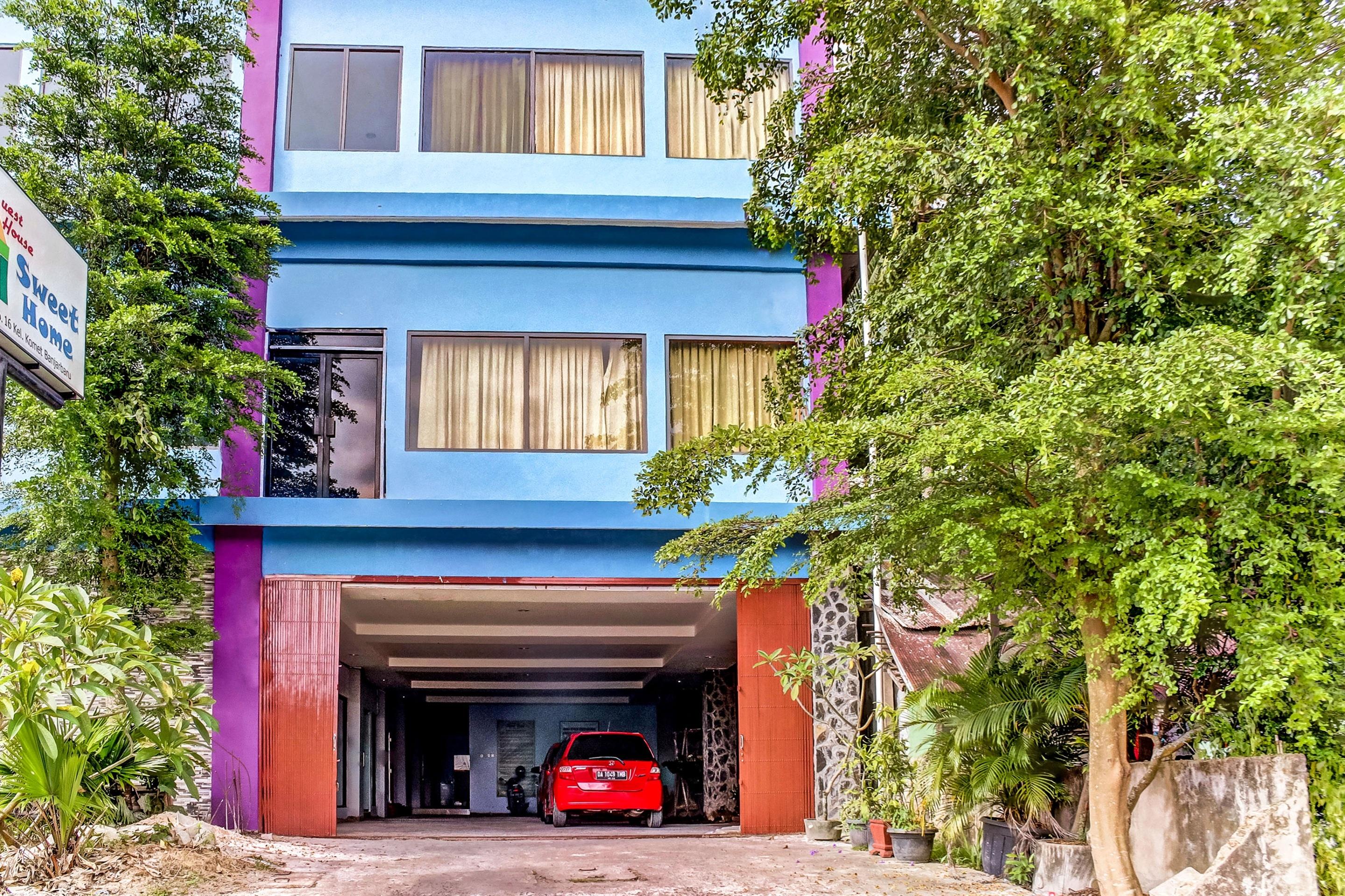 Super Oyo 3903 Sweethome Syariah Guesthouse Martapura  Esterno foto