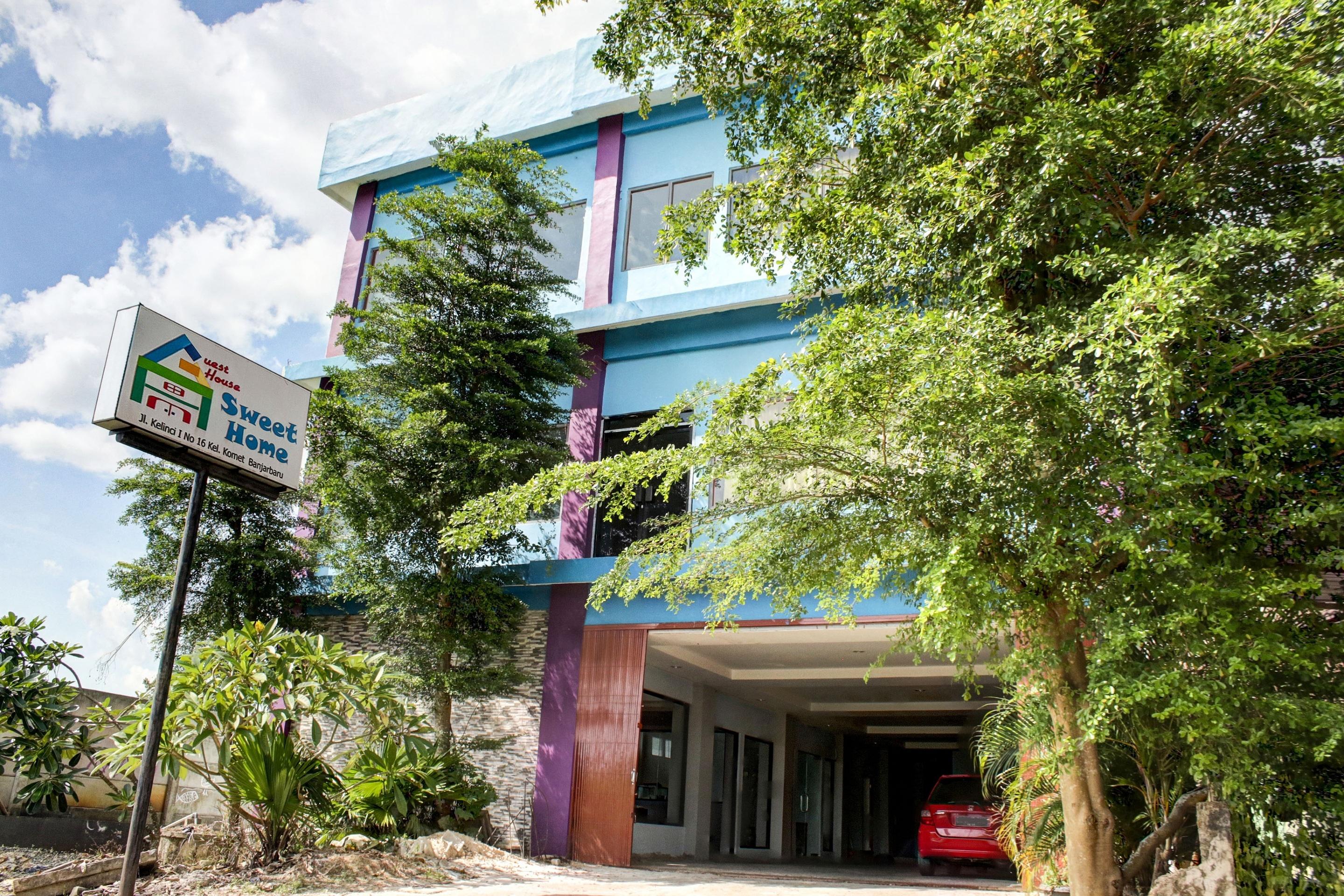 Super Oyo 3903 Sweethome Syariah Guesthouse Martapura  Esterno foto